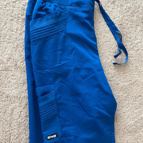 Greys Anatomy Scrub Pants - Picture 3 of 3